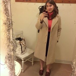 Dolce & Gabbana camel coat Size 14